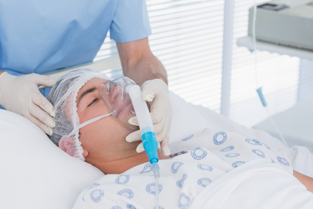 Towards a safer intubation procedure of the hypoxic patient in ICU: the OPTINIV trial
